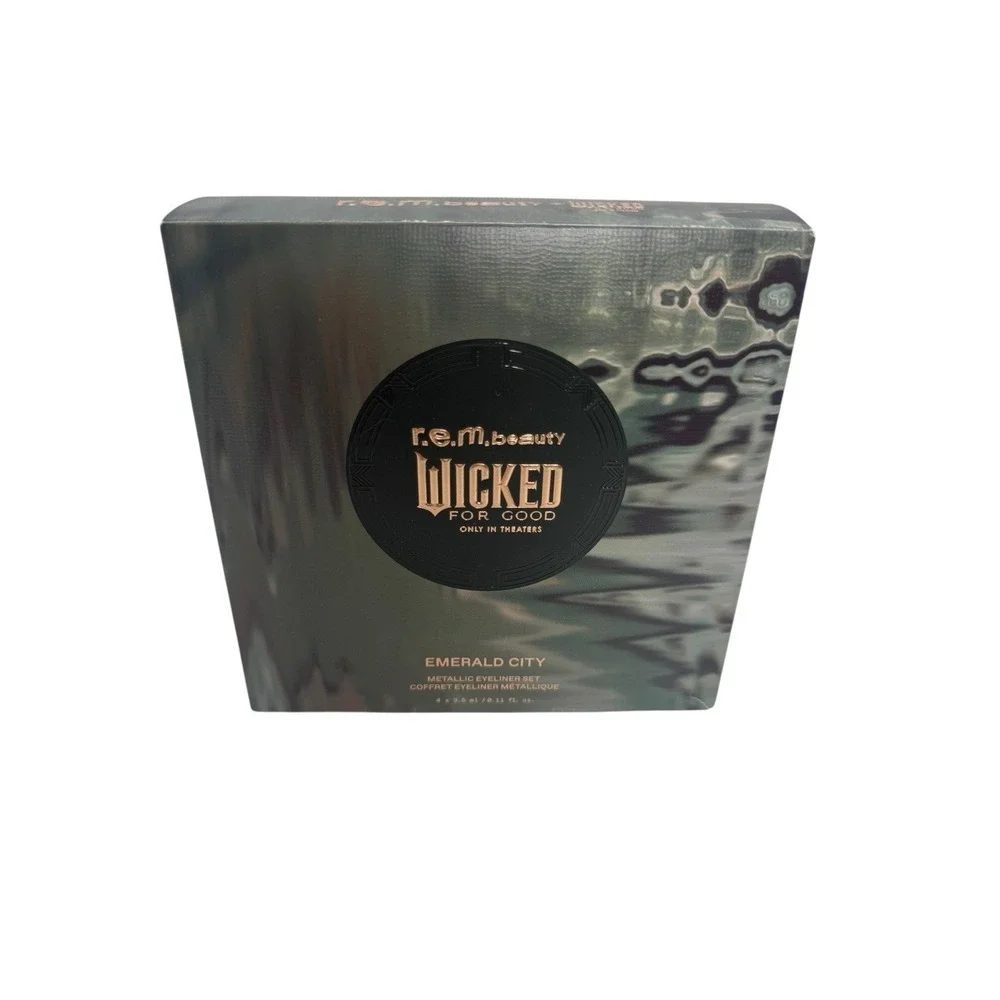 R.E.M. BEAUTY x Wicked: For Good Emerald City Metallic Eyeliner Set *NEW*
